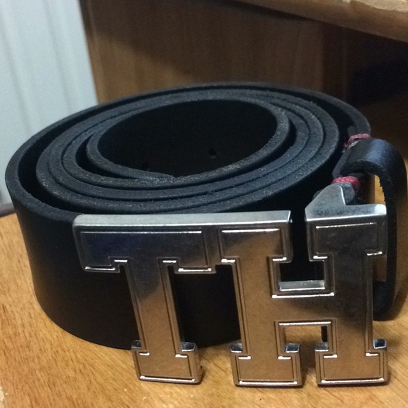 Tommy Hilfiger Men’s Logo Belt size 40